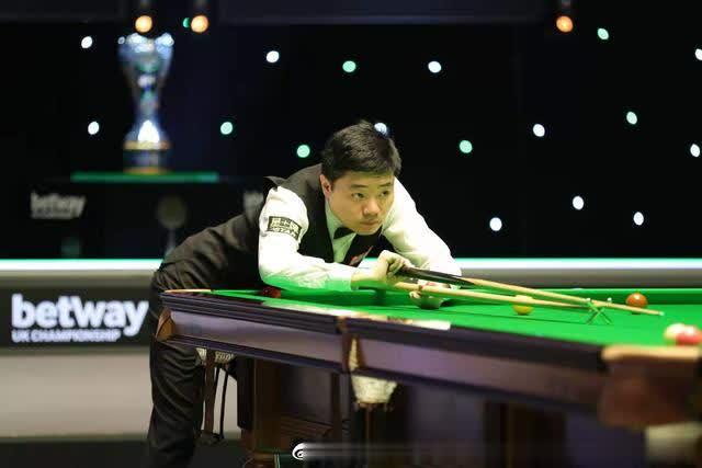 他不仅是潜 他不仅是潜